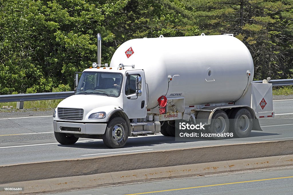 propane-delivery-truck